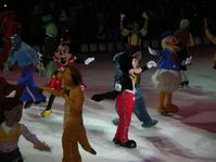 disneyonice200800044.jpg